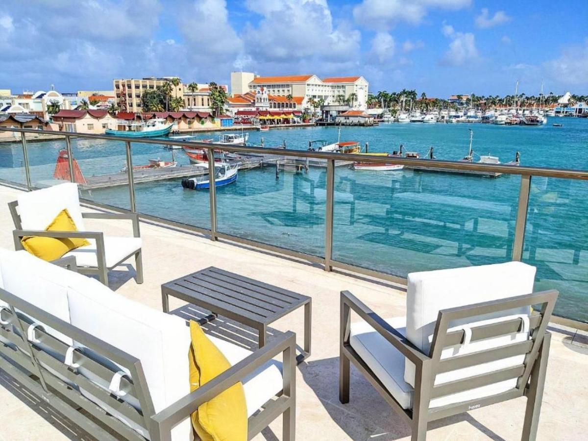 Stylish Luxury Condo, Central Location, Ocean View, Pool, Gym Oranjestad Dış mekan fotoğraf