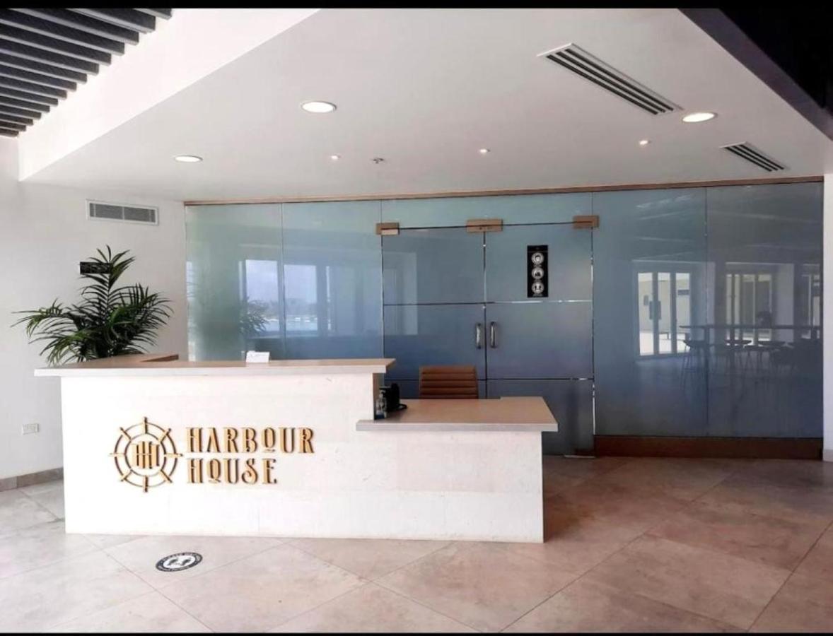 Stylish Luxury Condo, Central Location, Ocean View, Pool, Gym Oranjestad Dış mekan fotoğraf